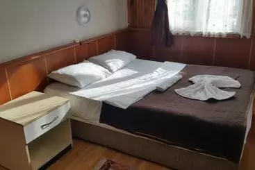 モーテル Mustafa