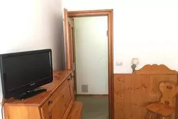 בית מלון כפרי Al Larin