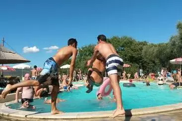 Hotel Cerquestra Camping Village