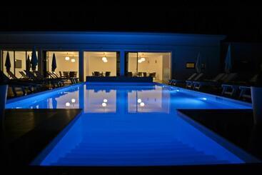 فندق Krystal Boutique Mansion