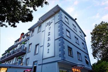 Albergo Hotel Verdi