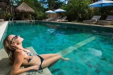 Hotel Hai Tide Beach Resort