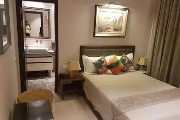 Hotel Kasauli Regency Stags Not Allowed