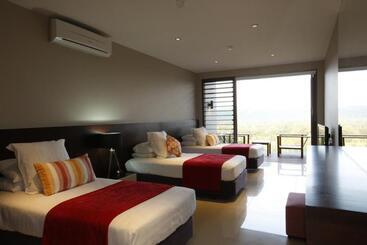 אתר נופש The Terraces Boutique Apartments