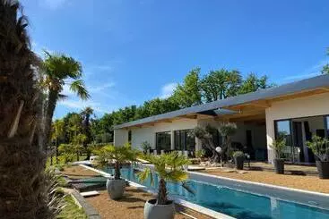 Majatalo Villa Eden