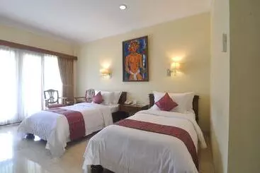 منتجع Kumala Pantai