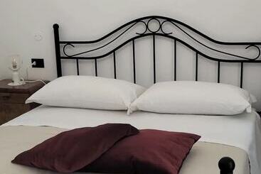 تختخواب و صبحانه Le Scale Di Pietra