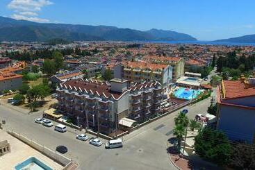 Huoneistohotelli Comet Deluxe