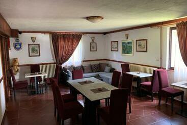 Pensiune Vila Rakoč