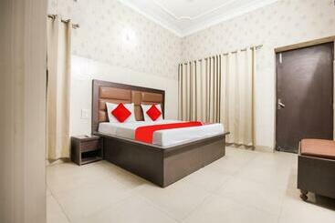 Pensión O Behl Ashiana