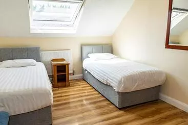 住宿加早餐  Aisling Guest House