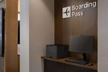 בית מלון כפרי Courtyard By Marriott Santa Barbara Goleta