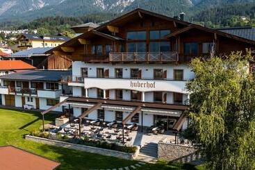 Hotel Huberhof