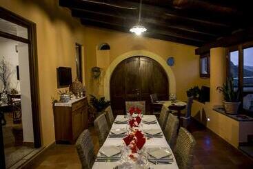 בית מלון כפרי Al Belvedere Salina