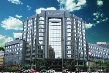 هتل Rong Impression International