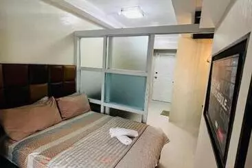 Aamiaismajoitus (B&B) Netflix And Unli Wifi!!! The Elchies Room At Tagaytay Prime Residence