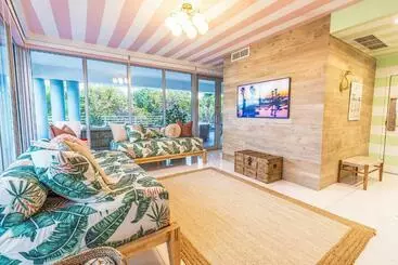 Huoneistohotelli Boutique Suite With Huge Terrace And Rooftop Pool