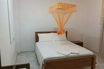 Pensione Glim Guest House