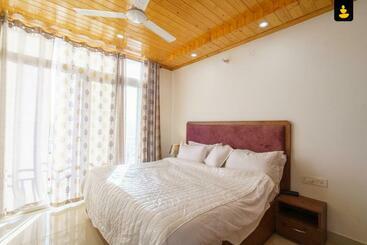 استراحتگاه Livingstone Sky Hills Apartment Kasauli