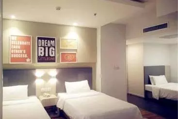 هتل Hanting Express Tianjin Zhongshan Road Meiyuan