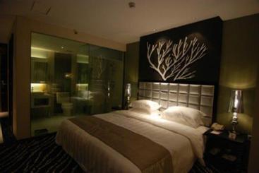 Hôtel Kunming Long Way