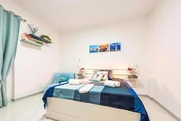 Bed and Breakfast L Approdo Via Ancona