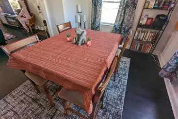 Ekstasis Hostel & Urban Farm