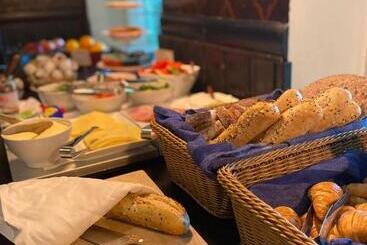 Otel Hammenhögs Gästgivaregård