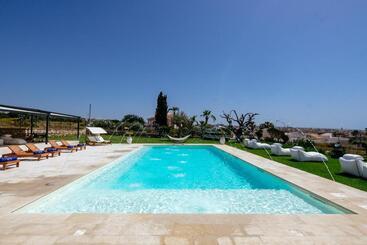 Bed and Breakfast Poggio Leano Boutique