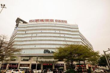 בית מלון כפרי Leisure