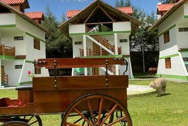 فندق Resort Alapa