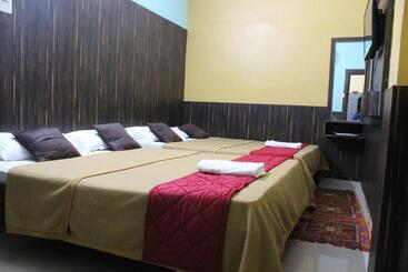 Hotelli Gsr Residency