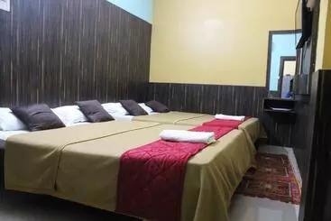 Hotelli Gsr Residency