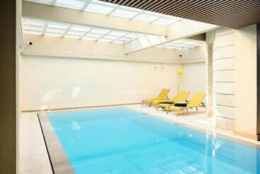 Pensiune Maison Heym Bordeaux