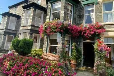 ペンション Rowan Tree Guest House