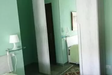 تختخواب و صبحانه Golfo Dei Poeti