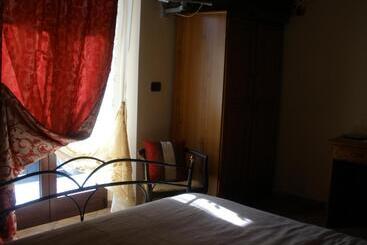 Bed and Breakfast Agriturismo Monbertola