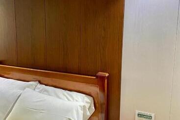 Pension Hostal R. Williams