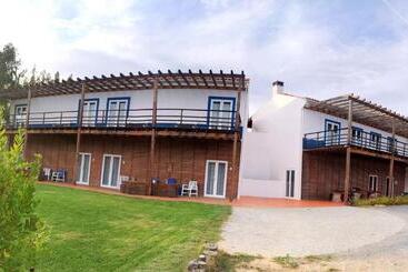 هتل Monte Corgo Da Vaca