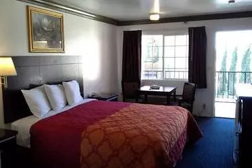 Отель Lambert Inn