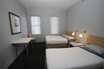 Leamington Hotel  Downtown / Port Of Miami