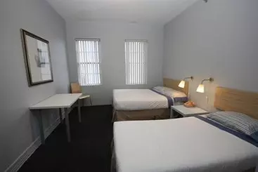 Leamington Hotel Downtown / Port Of Miami