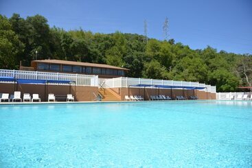 酒店 Morgan Hill Rv Resort   Campsite