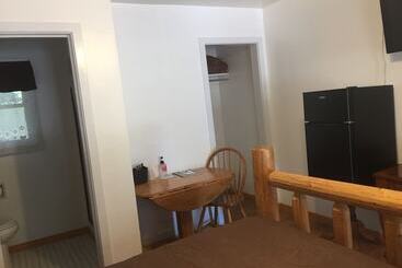 汽车旅馆  Dunsmuir Lodge