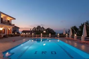 هتل Iro S Residence