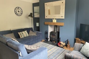 Stone Cottages With Garden And Parking