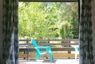 茅舍 Caban Bach  The Little Cabin Cosy Cabin With Huge Sunny Deck
