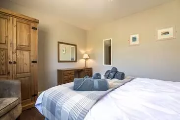 Mökkimajoitus The Beacon   3 Bed   Ludchurch