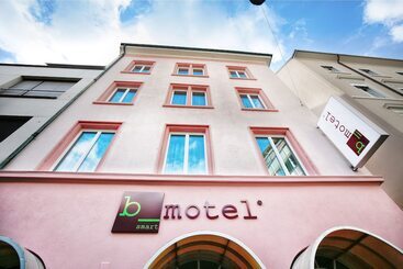 B Smart Motel Basel