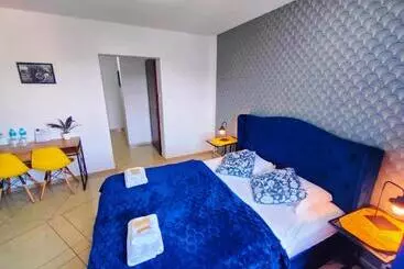 בית מלון כפרי Great Polonia Wrocław City Center